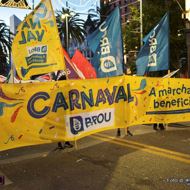 DESFILE_DE_CARNAVAL_055