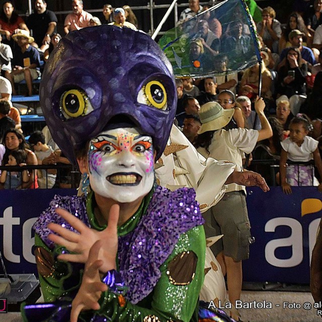 DESFILE_DE_CARNAVAL_104
