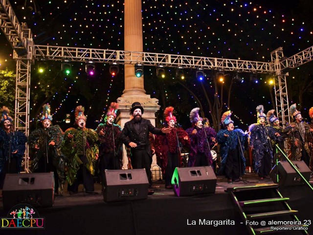DESFILE_DE_CARNAVAL_183