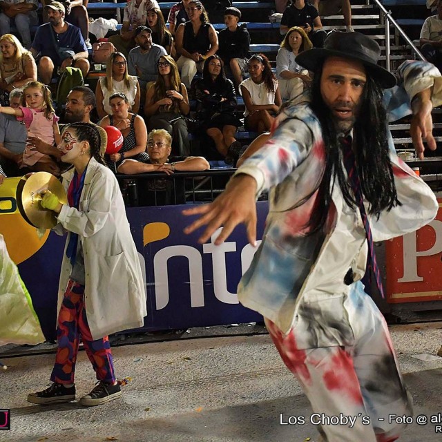 DESFILE_DE_CARNAVAL_196