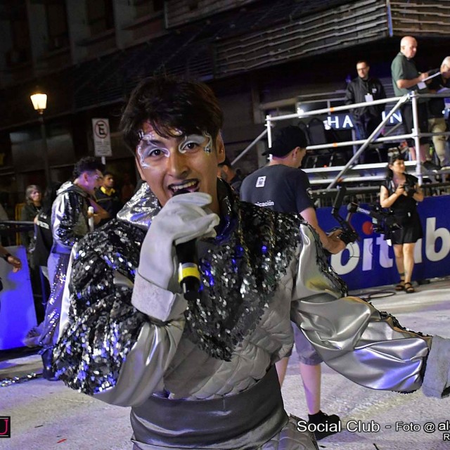 DESFILE_DE_CARNAVAL_216