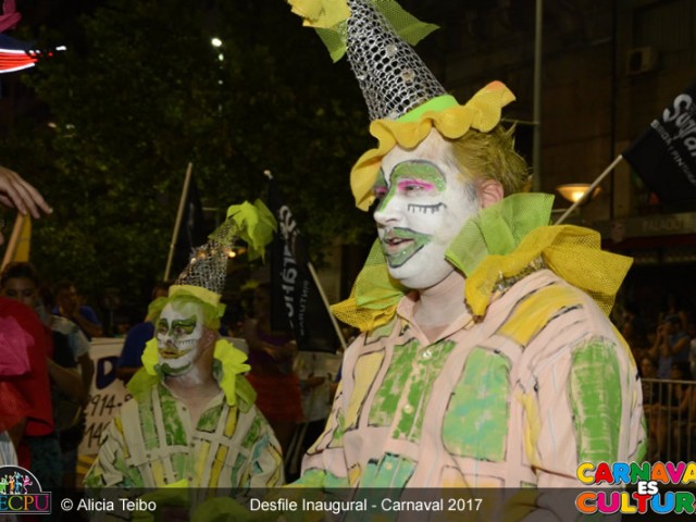 desfile2017-012-nznrq5zn